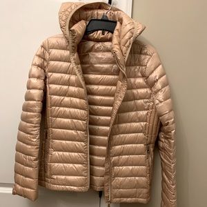 Calvin Klein lightweight packable down coat/jacket